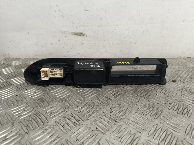 935782D000 Hyundai/Kia