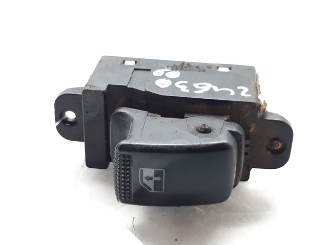 935782D000 Botón de encendido del motor del elevalunas delantero derecho  comprar en Reus