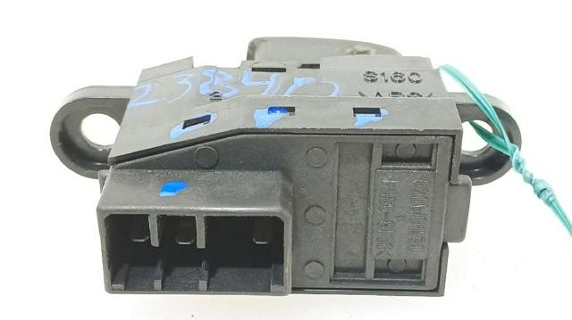 935804A000 Botón de elevalunas delantero derecho  en stock Sabadell