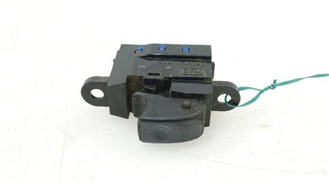 935804A000 HYUNDAI Botón de elevalunas delantero derecho comprar Madrid
