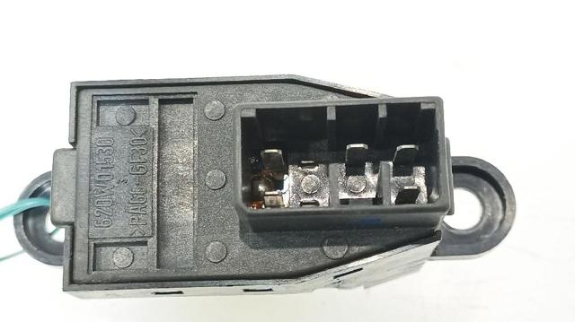 935804A000 HYUNDAI Botón de encendido del motor del elevalunas delantero derecho  disponible Ourense