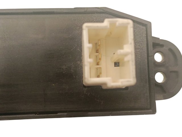 937001H000 HYUNDAI Boton de luz de emergencía comprar Madrid