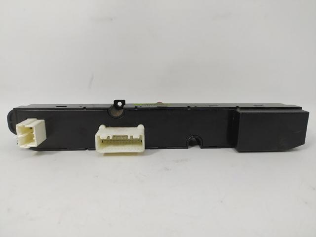 937001H000 HYUNDAI Boton de luz de emergencía comprar Bilbao