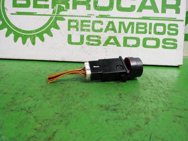 Boton De Alarma 937303E000 Hyundai/Kia