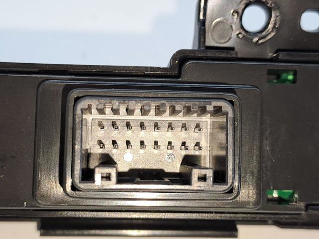 93790H8010WK HYUNDAI Boton de luz de emergencía comprar Bilbao