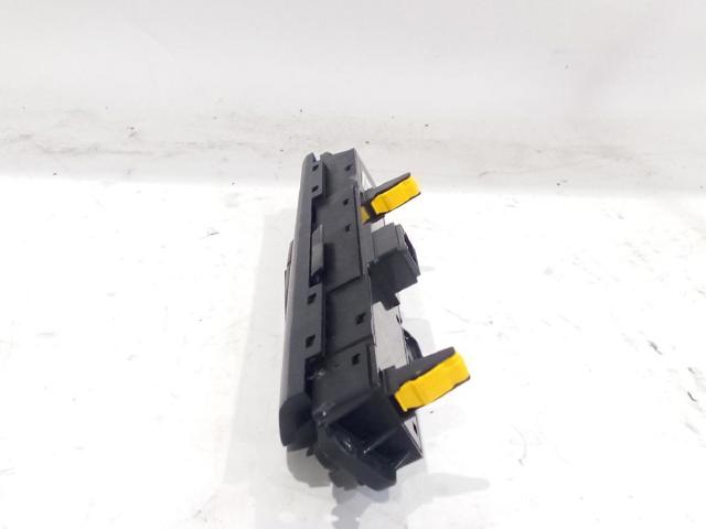 93790H8010WK Botón de emergencia  disponible Burgos