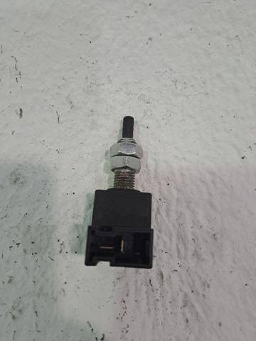 HYUNDAI 938403K000 Interruptor de embrague  comprar en Murcia