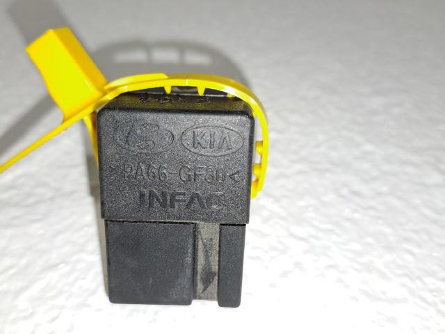 938403K000 HYUNDAI Interruptor de embrague  comprar en Lleida
