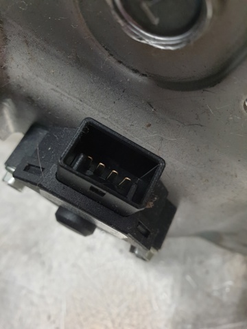 93840B2100 HYUNDAI Interruptor de fin de carrera del cilindro de encendido  disponible Alicante