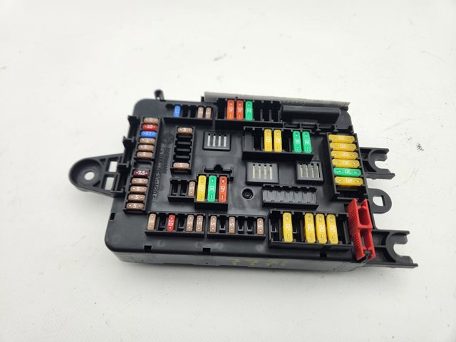 9389070 BMW
