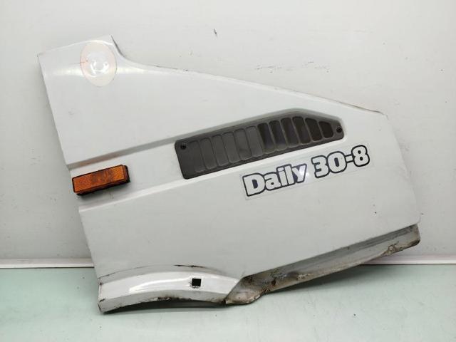 Aleta delantera derecha 93923132 Iveco