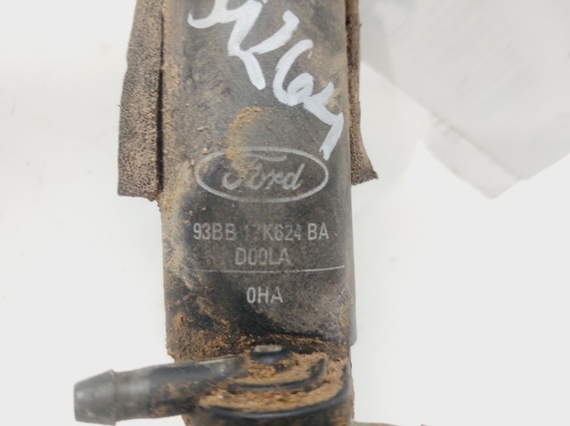 FORD 93BB17K624BA Bomba-motor de limpiaparabrisas delantero/trasero  disponible Valladolid
