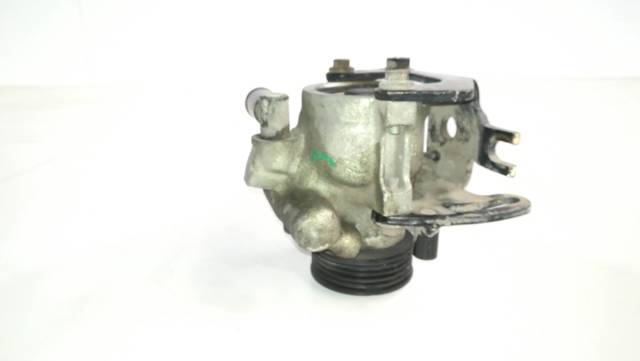 FORD 93BB3A674CB Bomba de dirección asistida  disponible Valladolid