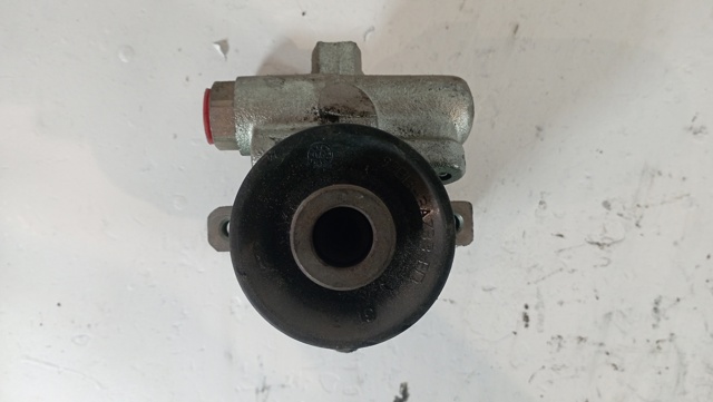 93BB3A674CB FORD Bomba de dirección  en stock Huelva