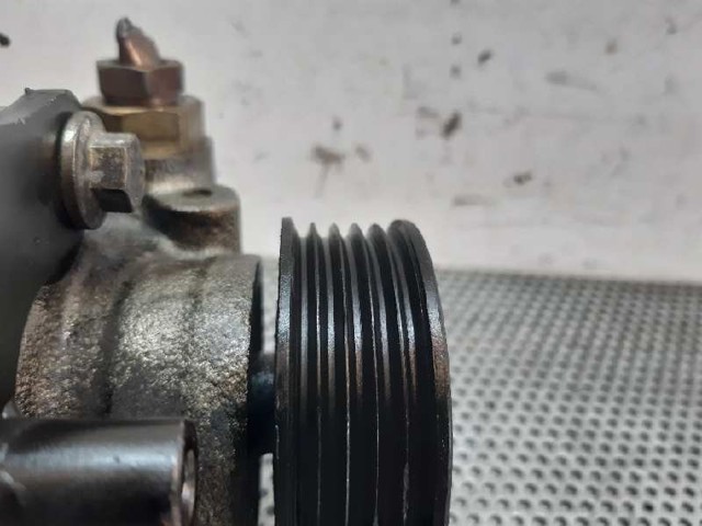 93BB3A674CB Bomba de dirección comprar Sevilla