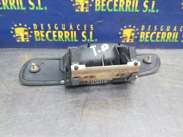 Tirador de puerta exterior trasero derecho 93BBF26600AR Ford