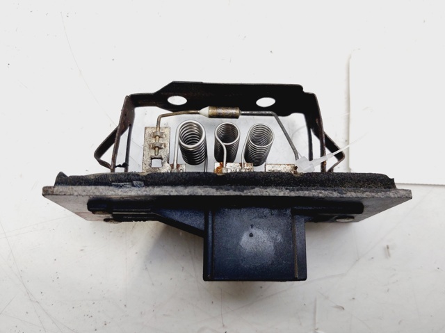 93BW18B647AB Ford