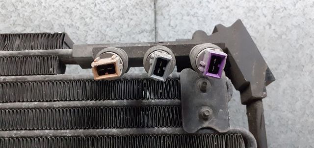 Radiador de aire acondicionado 9447592 VOLVO