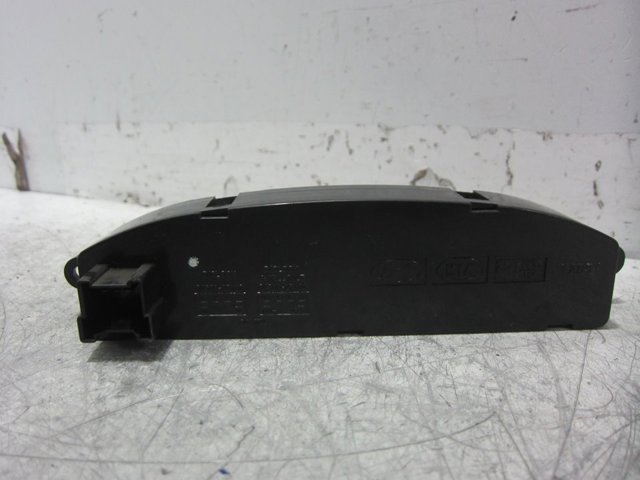 HYUNDAI 945002F100 Reloj interior  en stock Valencia