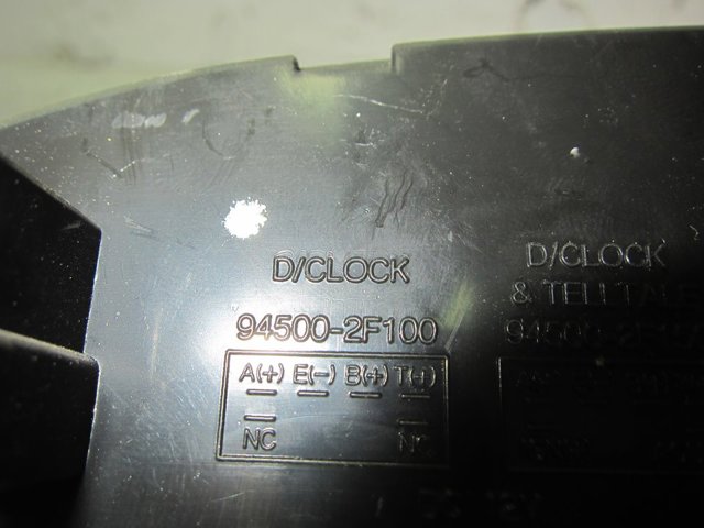 945002F100 Reloj interior  comprar en Zaragoza