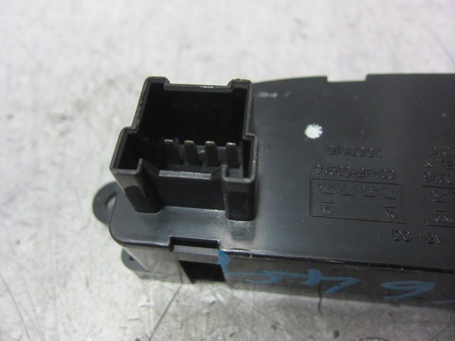 HYUNDAI 945002F100 Reloj interior  disponible Valladolid