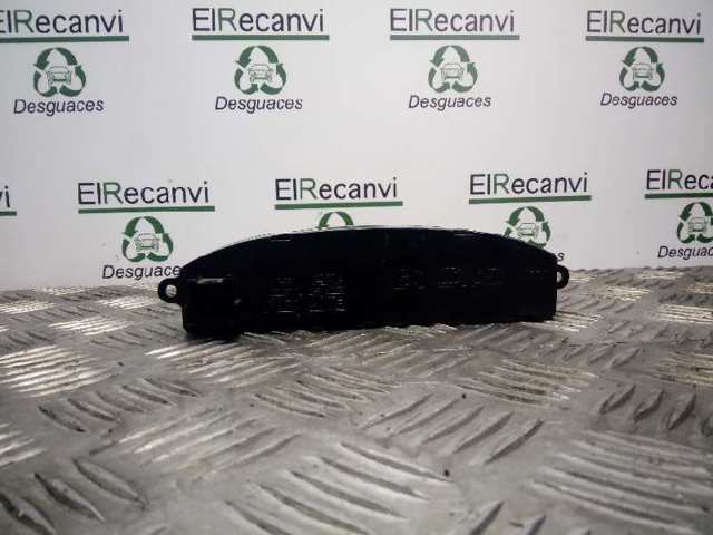 945002F100 HYUNDAI Reloj interior  en stock Córdoba