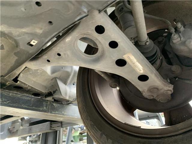 OPEL 94540668 Brazo inferior izquierdo de la suspensión delantera  comprar en Albacete