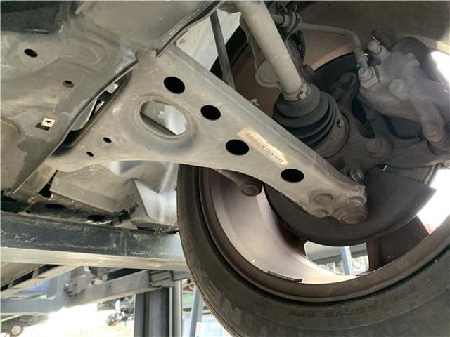 94540668 OPEL Brazo inferior izquierdo de la suspensión delantera  en stock Gandía