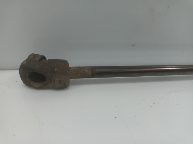 9483570 VOLVO Amortiguador de capó comprar Alcalá