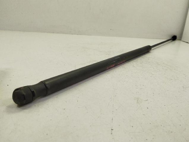 VOLVO 9483570 Amortiguador de capó  en stock Terrassa
