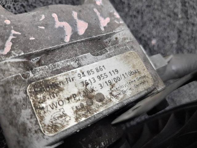 VOLVO 9485861 Bomba de dirección comprar Barcelona
