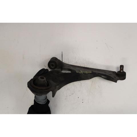 95017036 Brazo inferior derecho de la suspensión delantera  disponible Utrera