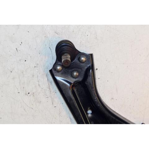 95017036 GM Brazo inferior derecho de la suspensión delantera  disponible Vigo