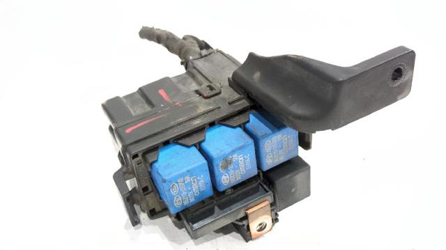 HYUNDAI 952102E000 Relé del ventilador  comprar en Murcia