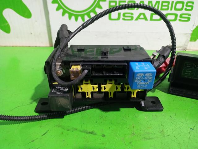 952102E000 HYUNDAI Relé ventilador  en stock Córdoba