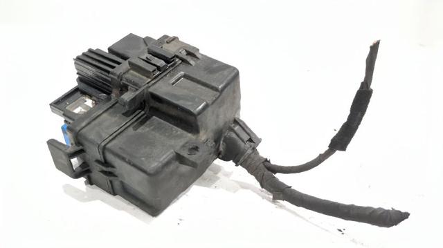 952102E000 HYUNDAI Relé ventilador  en stock Gandía