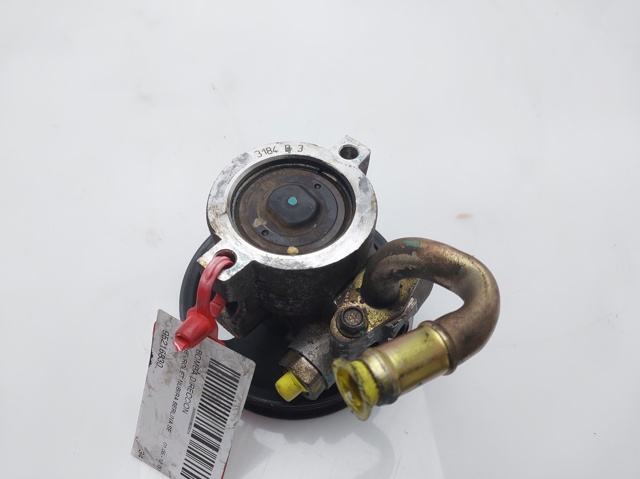 GM 95216830 Bomba de dirección asistida  disponible España