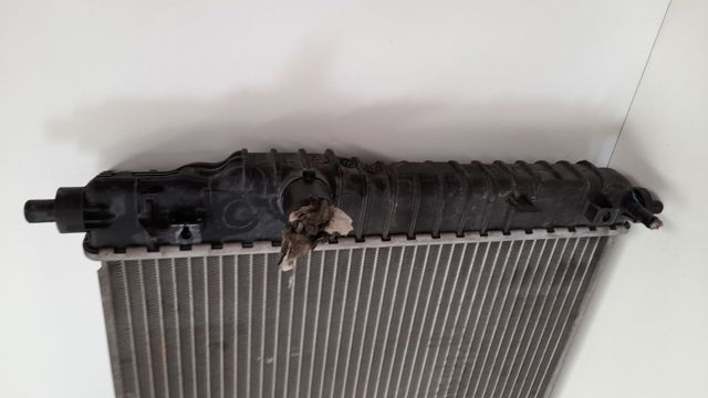 95227749 Radiador de refrigeración del motor  disponible Burgos
