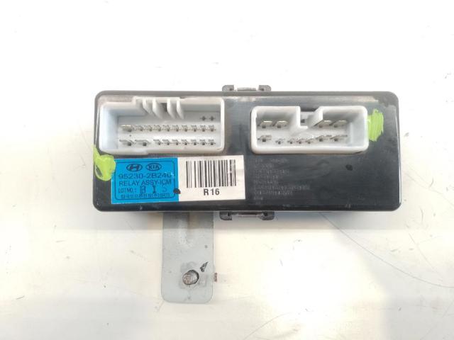 952302B240 Hyundai/Kia