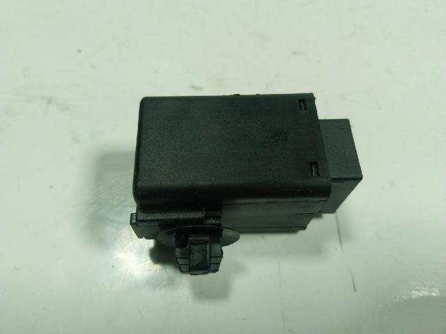 952402W100 Hyundai/Kia