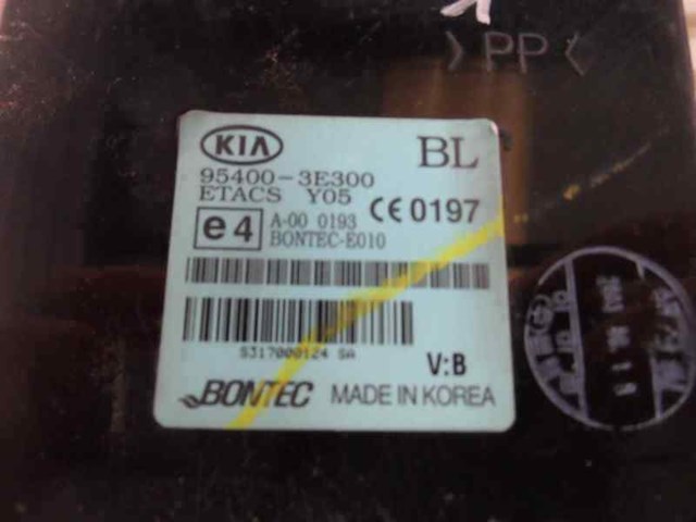 Precio del repuesto Unidad de confort Sorento I SUV