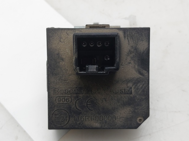 954202L700 Hyundai/Kia