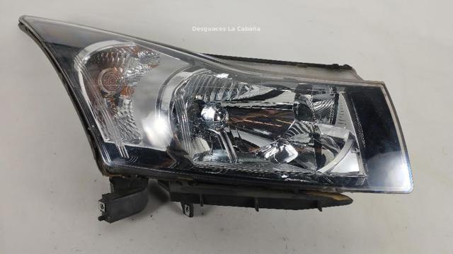 Comprar Faro izquierdo Chevrolet Cruze  J300 a bajo precio
