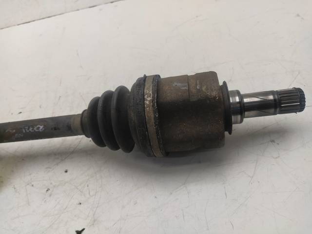 Semieje delantero izquierdo 95518746 OPEL