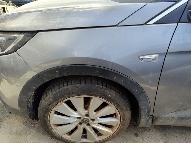 Comprar Aleta delantera izquierda GRANDLAND  A18, P1UO