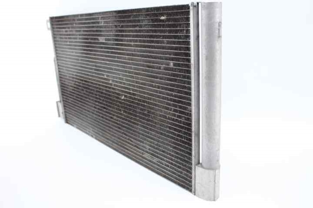 95530541 OPEL Condensador aire acondicionado  en stock Gandía