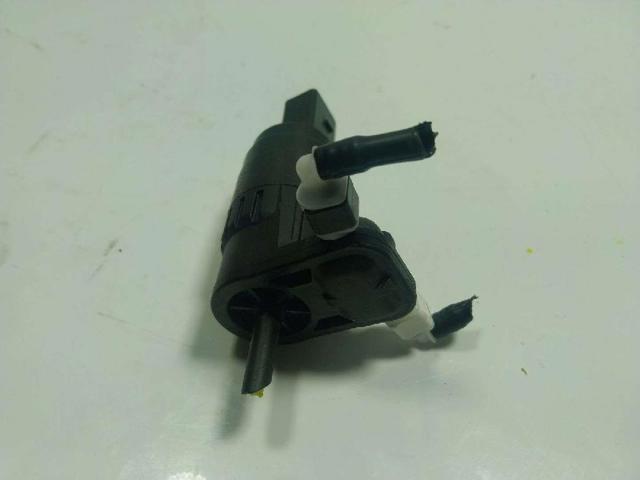 95562817201 PORSCHE Bomba de agua limpiaparabrisas, delantera comprar Madrid