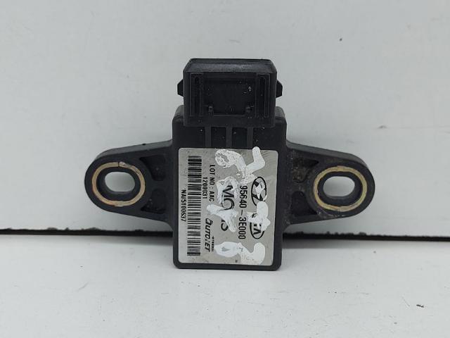 956403E000 Hyundai/Kia