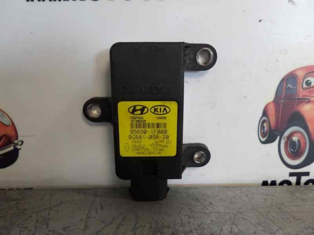 956901F000 Hyundai/Kia