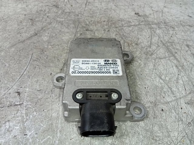 HYUNDAI 956902E310 Sensor de aceleración lateral (ESP) comprar Tarragona
